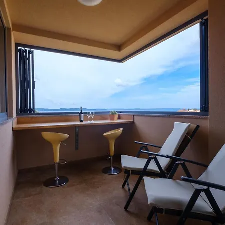 Apartmán Luana With Private Jacuzzi *