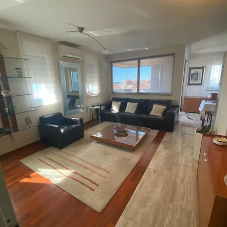 Apartmán Luana With Private Jacuzzi