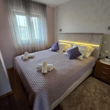 Luana With Private Jacuzzi Apartmán Zadar