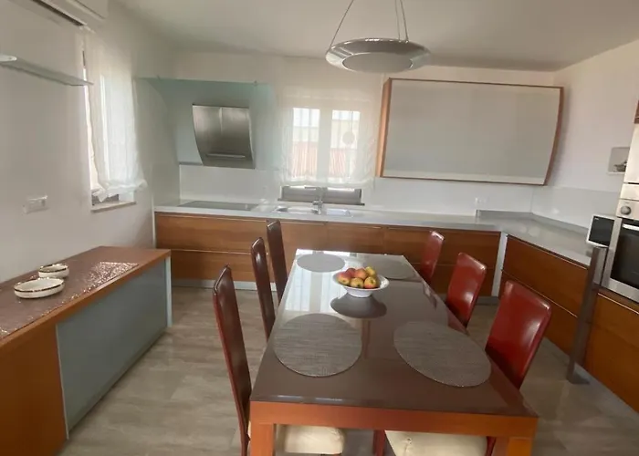 Lejlighed Luana With Private Jacuzzi Zadar