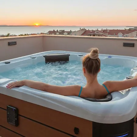 Luana With Private Jacuzzi 公寓