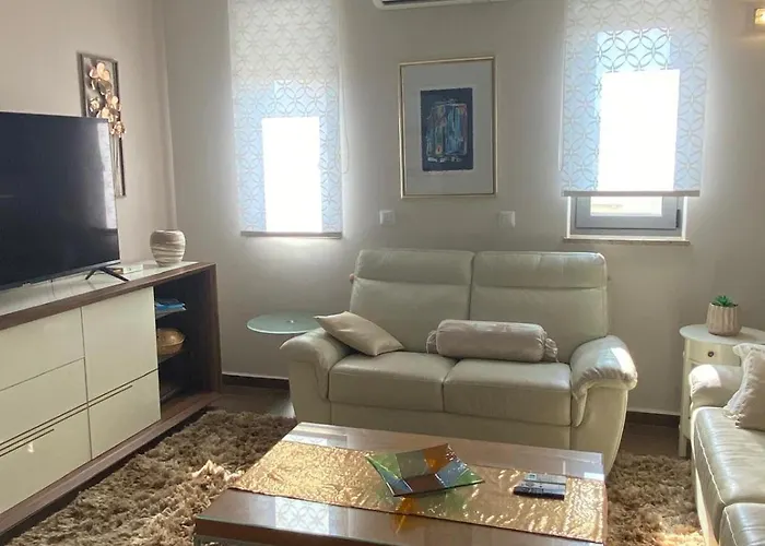 Luana With Private Jacuzzi * Задар