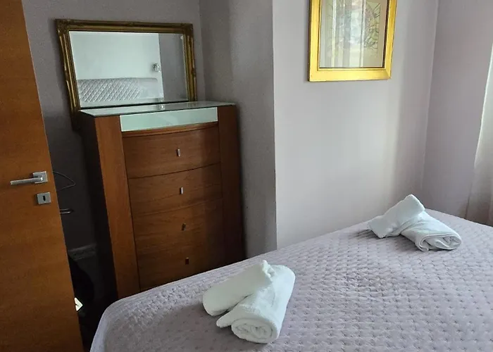 Luana With Private Jacuzzi Апартаменты